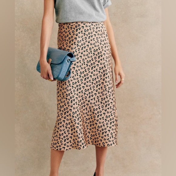 NEW W/O TAGS | SEZANE | skirt | size 38 - Picture 4 of 8